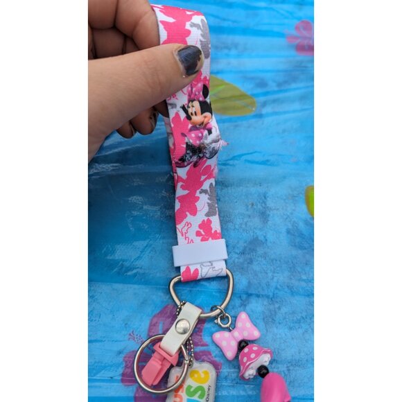 Disney Mickey's Clubhouse Minnie Hot Pink Camo HK Limited Ed Lanyard Necklace - Picture 3 of 3